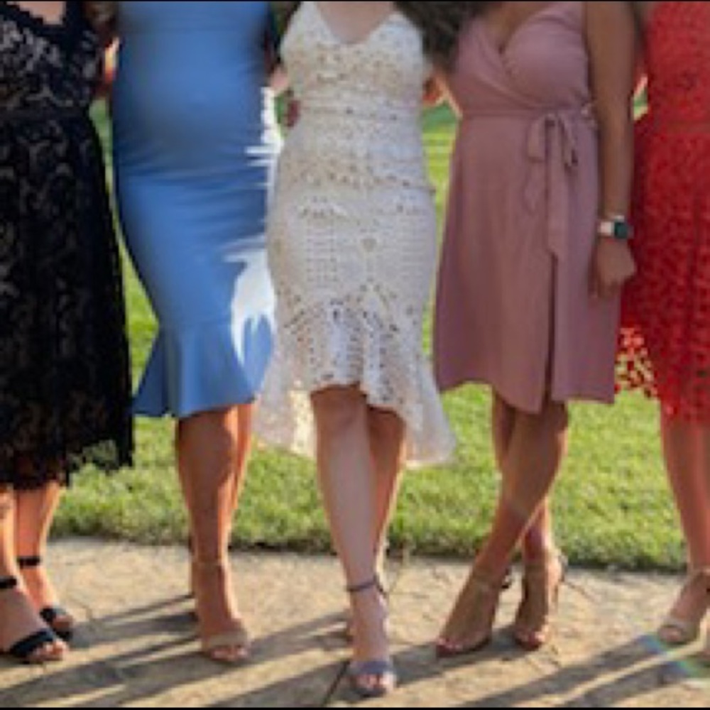 Superdown Dress - Picture 4 of 4